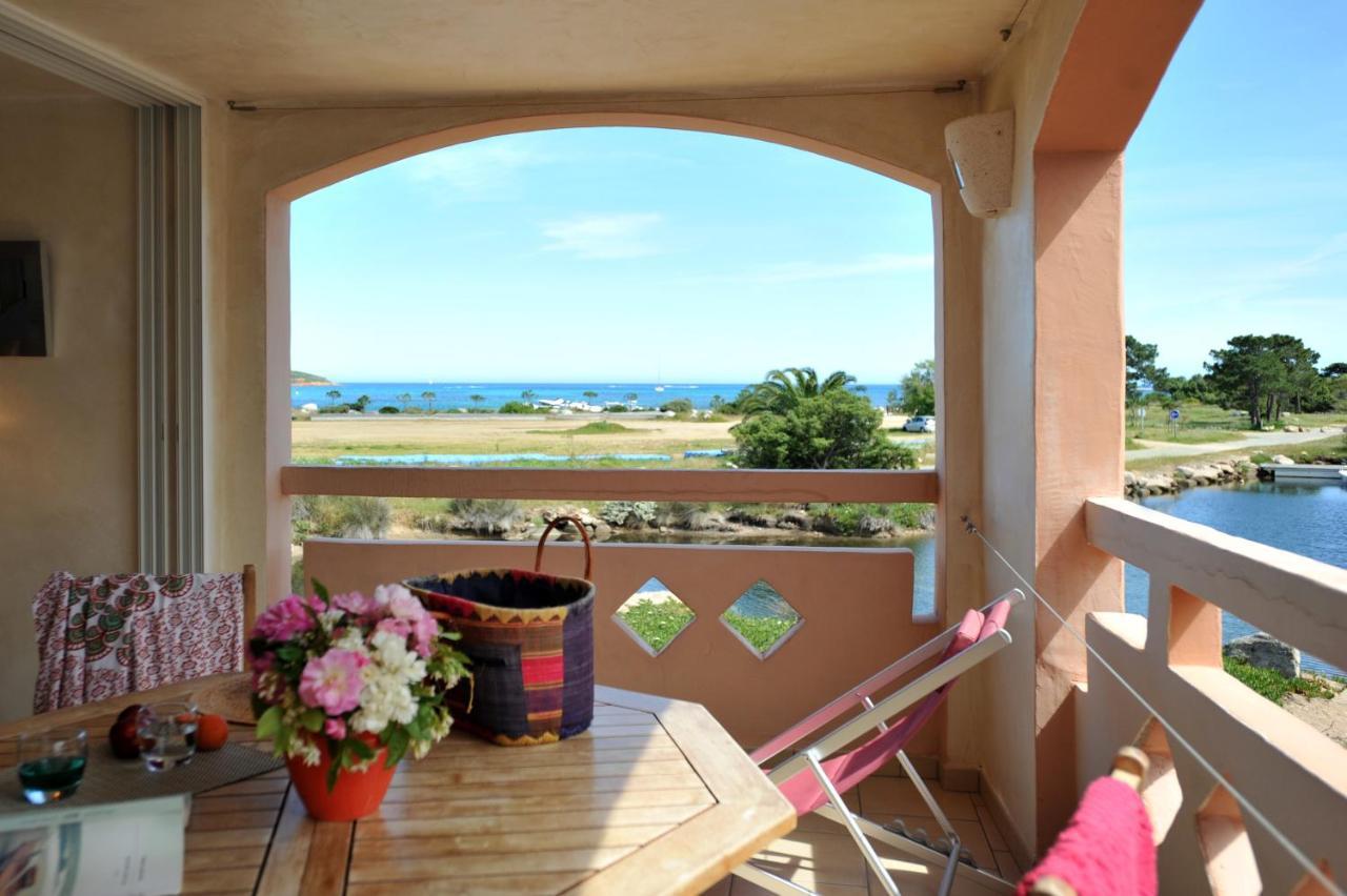 Cala Di Sole Lecci Apartment ปอร์โต-เวคคีโอ ภายนอก รูปภาพ