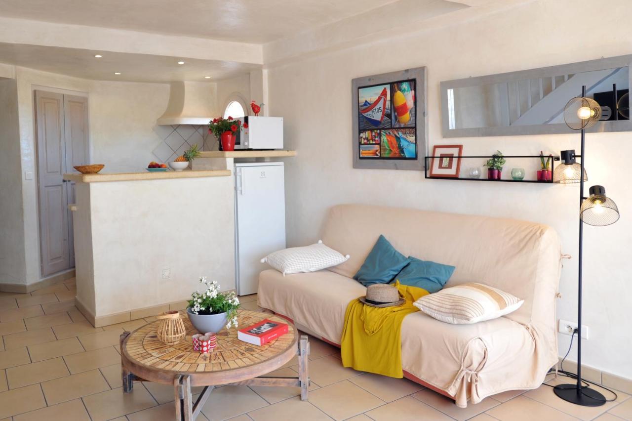 Cala Di Sole Lecci Apartment ปอร์โต-เวคคีโอ ห้อง รูปภาพ