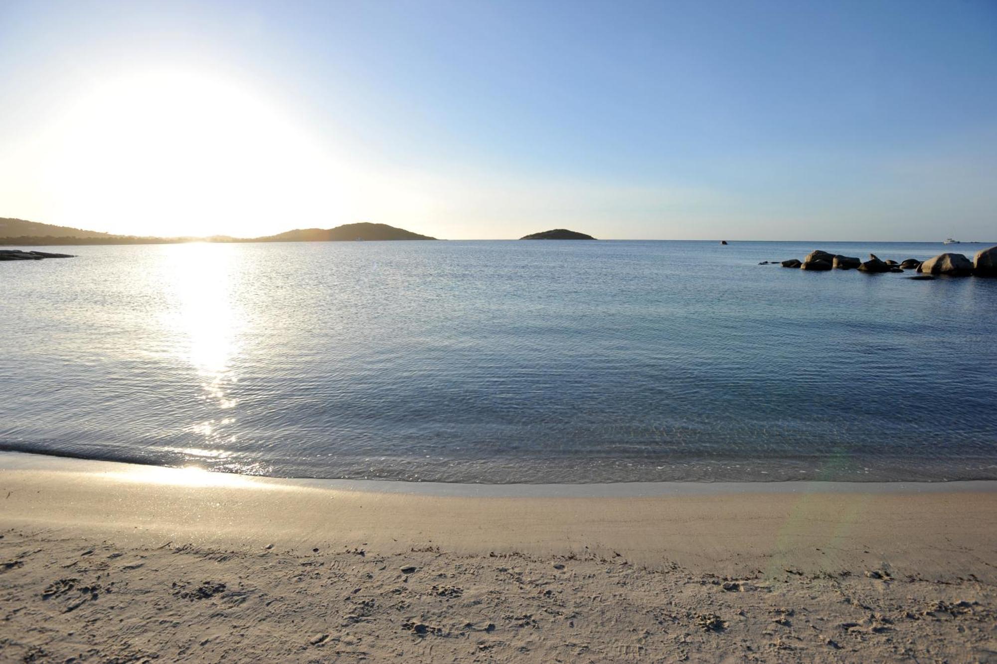 Cala Di Sole Lecci Apartment ปอร์โต-เวคคีโอ ภายนอก รูปภาพ