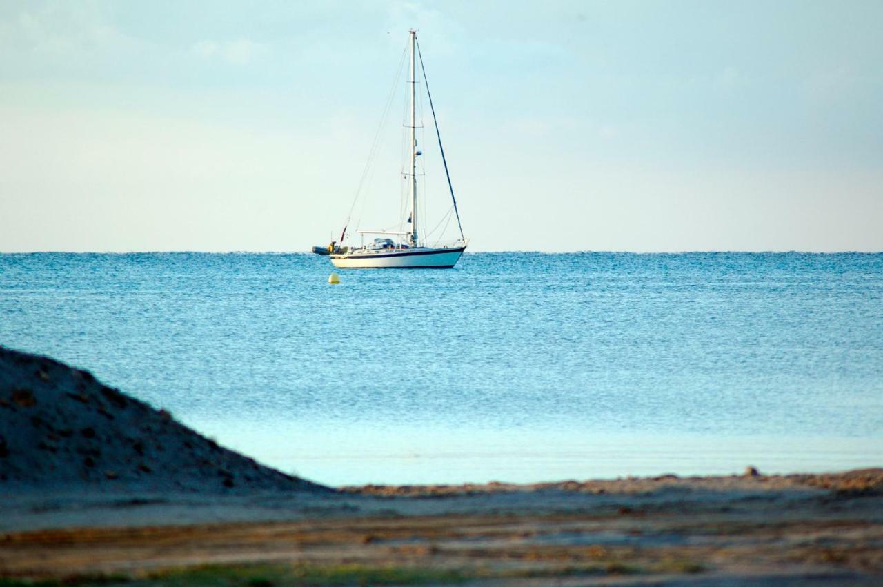 Cala Di Sole Lecci Apartment ปอร์โต-เวคคีโอ ภายนอก รูปภาพ